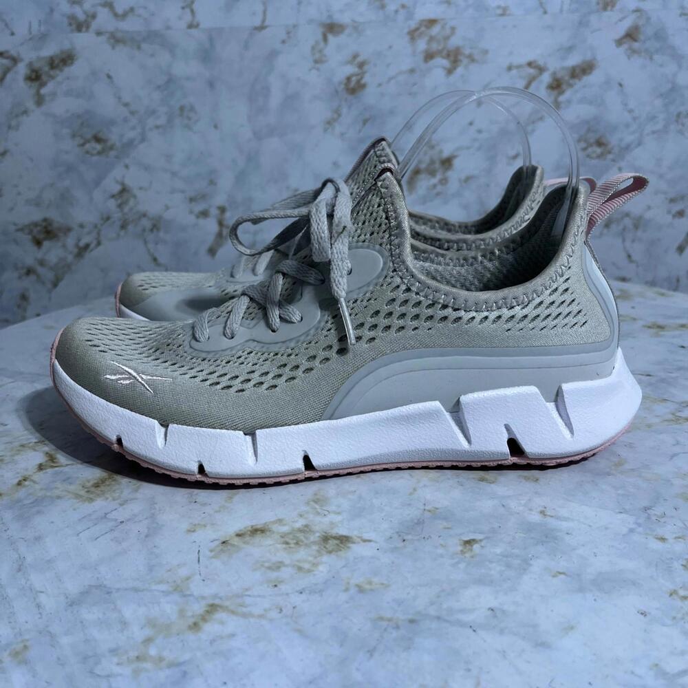 Reebok Zig Sky Womens Size 7.5 Running Shoes Gray Pink Athletic Trainer Sneakers - Picture 4 of 10